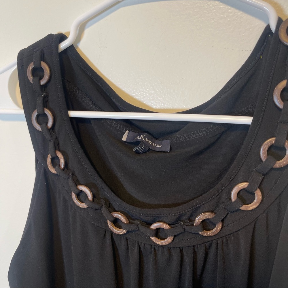 Anne Klein Black Sleeveless Top with Chain Detail‎ women’s size large - Picture 3 of 3